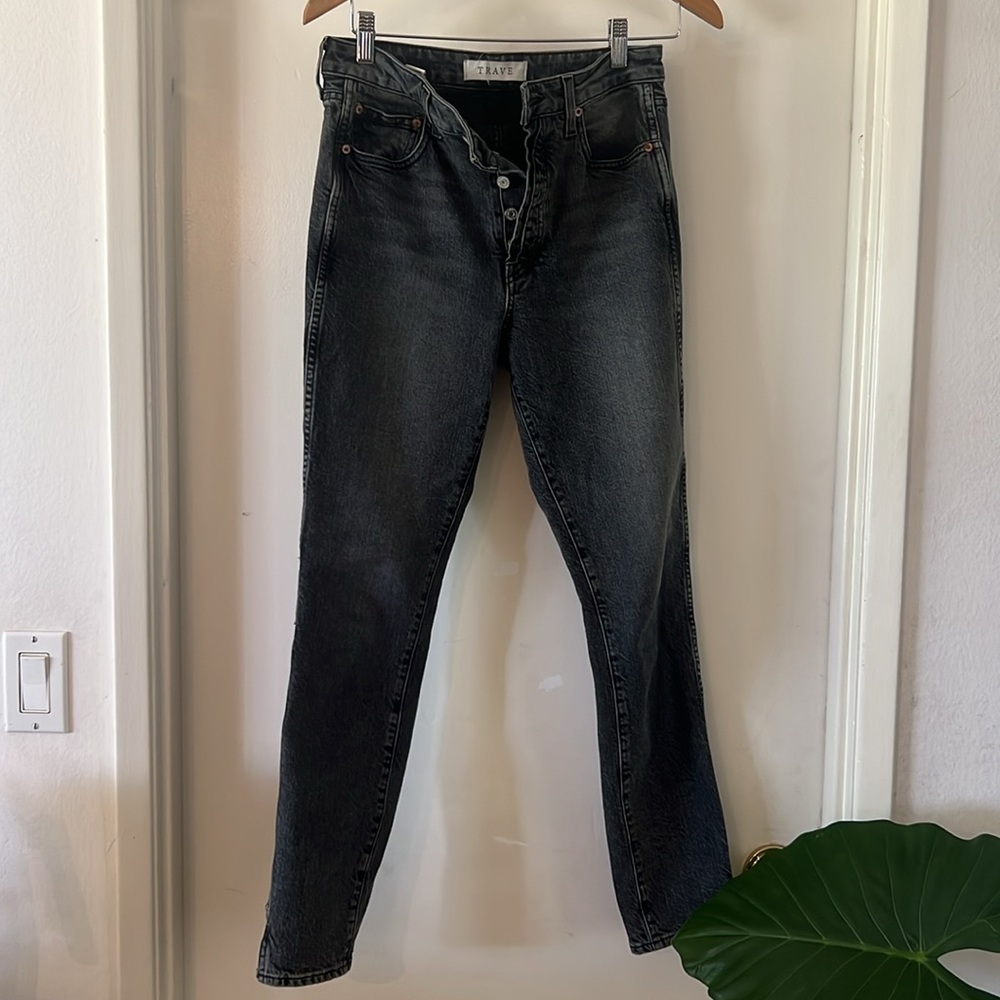Trave black denim jean size 27